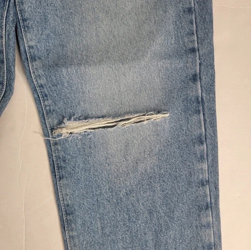 Zara Light-Blue High Rise Distressed Mom Jeans - Picture 8 of 9